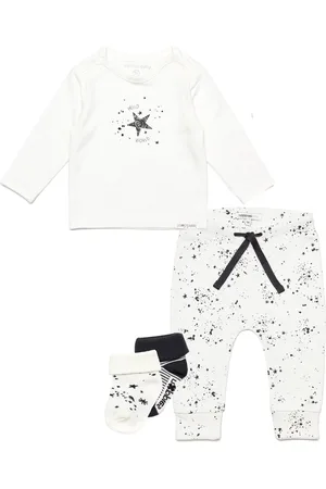 Noppies Kledingset - 4delig - Broek Jos - Shirt Lux - 2 paar sokken