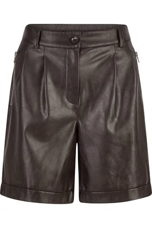 Marc Aurel • donkerbruine vegan leather shorts • maat 36
