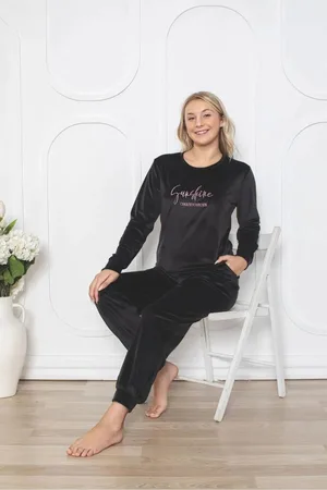 Merkloos Asel Dames Pyjama set / Fluweel /