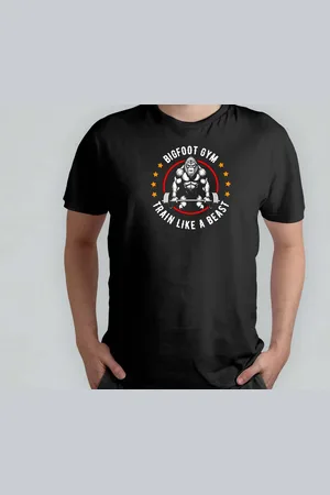 Build Your Brand BIGFOOT GYM TRAIN LIKE A BEAST - T Shirt - GymLife - WorkoutMotivation - FitnessJourney - GymGoals - SportschoolLeven - FitnessReis - FitEnSterk - CardioDag