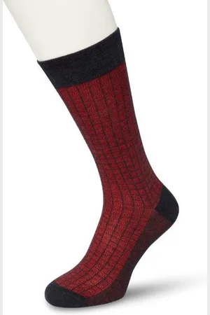 Bonnie Doon Tencel Sokken Heren Blauw/Rood maat 43/46 - Licht, Ademend, Soepel - Zeer Comfortabel en Zacht - Zakken niet af - Zakelijke sokken - Business Line - Antibacteriële Werking - Milieubewust - - BL202101.295