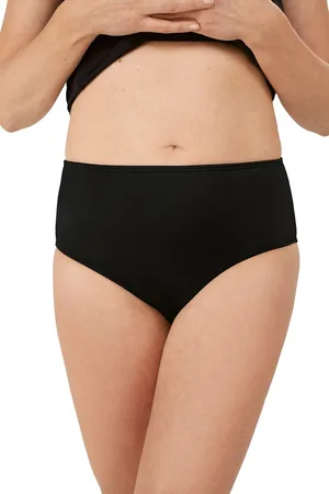 Amoena Mykonos HW Bikini Slip Mykonos HW Panty C0002 C0002 - black - maat 48
