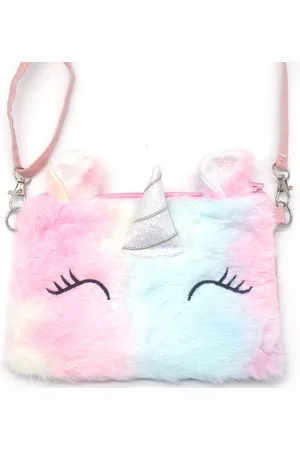 Merkloos Een lief en zacht unicorn tasje (19x14cm) voor kinderen. Met ritssluiting en een verstelbare schouderband. Ook handig om een snack of koekje in mee te nemen. Een mooi tasje met glitters om voor jezelf te kopen of om cadeau te geven.