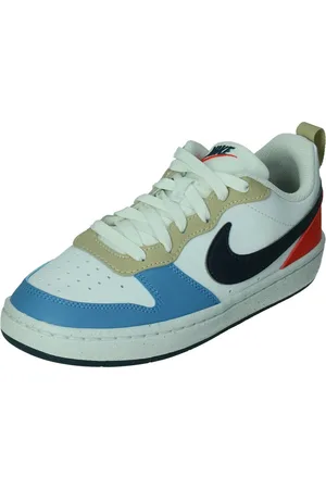 Nike Court borough low recraft in de kleur .