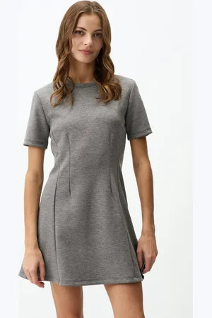 Jimmy Key Mini-Jurk Met Ronde Hals En Korte Mouwen, Gebreid