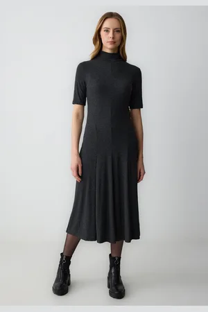 Jimmy Key Ronde Hals, Slim Fit, Korte Mouwen, Midi-Jurk