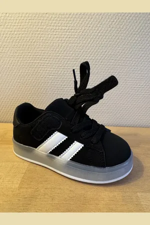 Merkloos Striped Sneaker Black met lichtjes
