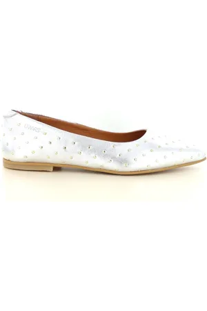 DWRS Porto studs