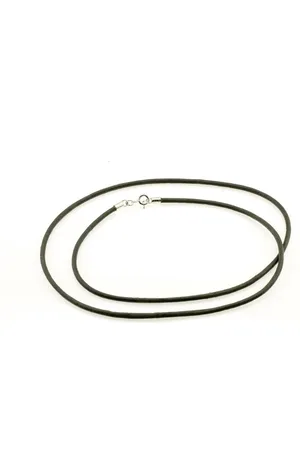 AuBor ®. Leren ketting met zilveren sluiting. . 2mm × 65cm