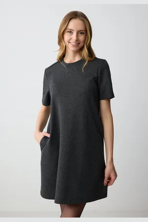 Jimmy Key Relaxed Fit Ronde Hals Korte Mouw Gebreide Mini Jurk