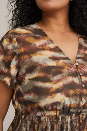 WE Fashion Dames plissé jurk met dessin - Curve