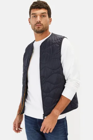 Camel Active Outdoor Vest gemaakt van gerecycled polyamide