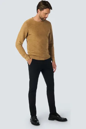 No Excess Sweater met ronde hals, geverfd en stone washed afwerking