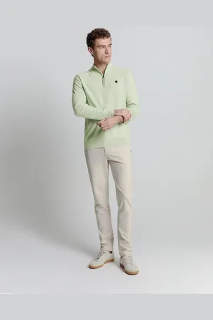 No Excess Half zip pullover