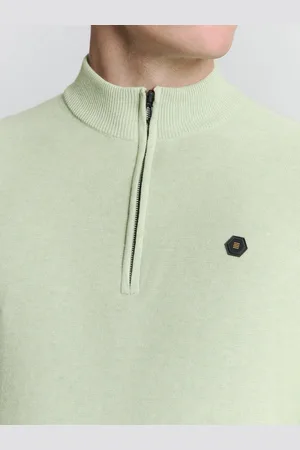 No Excess Half zip pullover