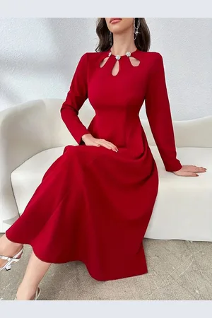 Merkloos Elegante Crew Neck Peplum Jurk voor Vrouwen - Lange Mouw Gebreide Polyester Holle Detail Mid-Lengte Jurk - Effen Kleur met Bloemen Uitgesneden Decoratie - All Season Chic Elegance Collectie