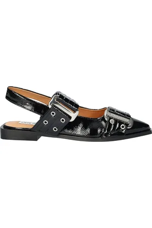 Steve Madden Grand Ave Ballerina