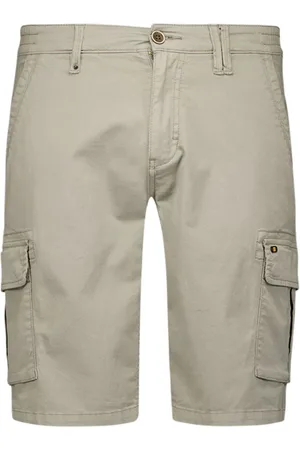 No Excess Cargo short