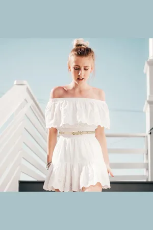 Merkloos Skinny Leren Riem voor Vrouwen - Dunne Taille Riem met Metalen Gesp voor Jurken, Jeans en Pantalon (Champagne)