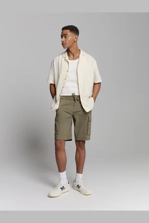 No Excess Cargo short
