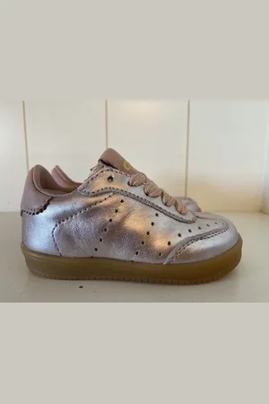 Pinocchio Sneaker oud maat 23