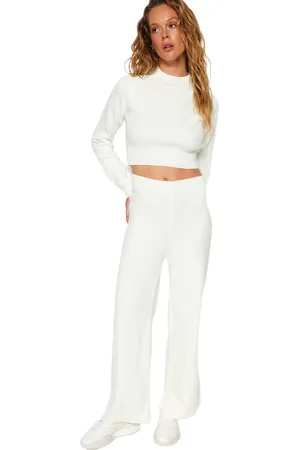 Trendyol Tweedelige Set Met Zwart Cropped Basic Breiwerk Twoaw24Au00024