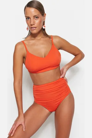 Trendyol Zwarte High Waist Hipster Core Bikinibroekje Tbess20Ba0018