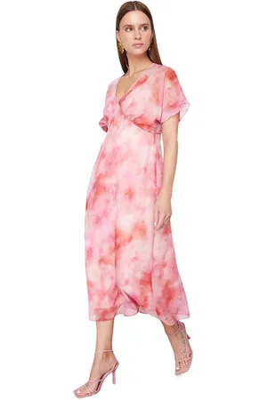 Trendyol Roze A-Lijn Chiffon Maxi Geweven Jurk Met Abstract Patroon Twoss24El00812