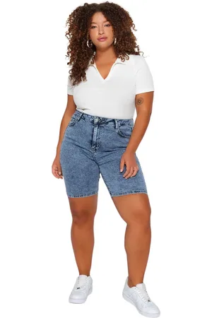 Trendyol Donkerblauwe Flexibele Skinny Short Met Hoge Taille En Bermuda Tbbss22Ap0004