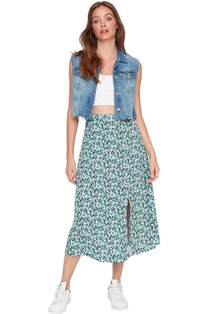 Trendyol Roze Midi-Geweven Rok Van Viscose Met Splitdetail En Bloemenpatroon Twoss20Et0230