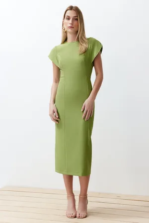 Trendyol Dusty Rose Bodycon Midi-Kokerrok Met Lage Mouwen En Ronde Hals, Geweven Jurk Twoss24El00608