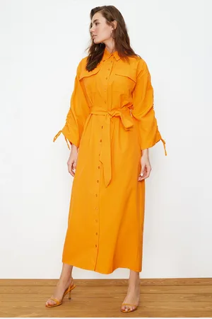 Trendyol Beige Geceintuurde Mouwen Verstelbare Gedetailleerde Geknoopte Katoenen Geweven Shirtjurk Tctss23Eb00365