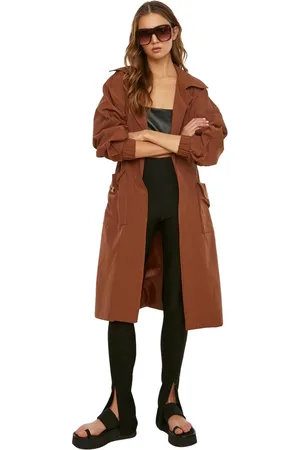Trendyol Bruine Tailleplooi En Riem Gedetailleerde Lange Oversized Trenchcoat Twoss20Tr0010