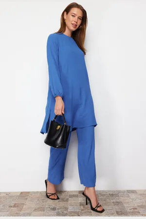 Trendyol TCTSS22US0023 Women