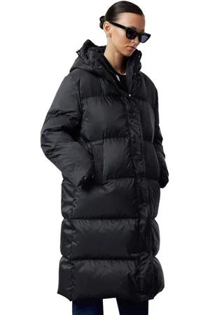 Trendyol Zwarte Oversized Ganzendons Waterafstotende Lange Pufferjas Twoaw25Mo00103
