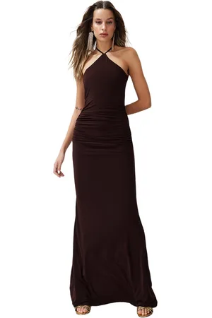 Trendyol Bruine Getailleerde Gebreide Lange Elegante Avondjurk Tprss24Ae00086