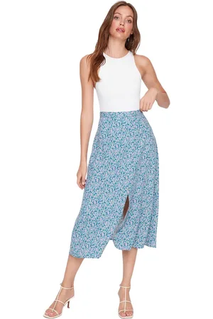 Trendyol Camelkleurige Midi-Geweven Rok Van Viscose Met Splitdetail En Bloemenpatroon Twoss20Et0230