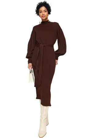 Trendyol Zwarte Gebreide Jurk Met Halve Col En Col Tctaw24Eb00023