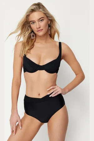 Trendyol Zwarte V-Cut Hoge Taille Hipster Core Bikinibroekje Tbess20Ba0248