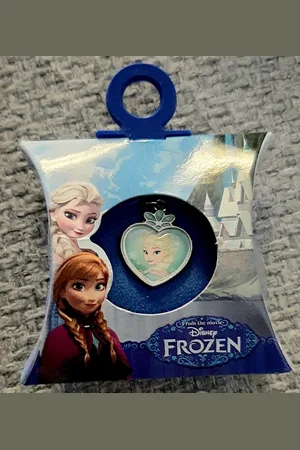 Disney Frozen bedeltje Elsa hart - bedel voor armband touw - prinses