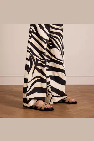 Manfield Dames - suède slippers met bandje