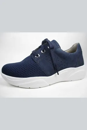 Solidus Sneakers