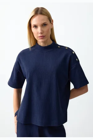 Jimmy Key Marineblauw T-Shirt Met Textuur En Knoopdetail
