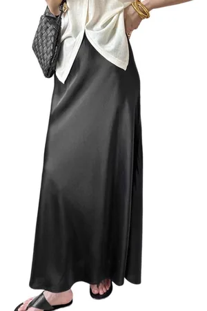 Merkloos Zwarte lange satijnen rok met hoge taille voor dames - Zomer elegantie (maat L)