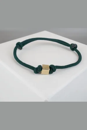 Christian Donker groene armband met gouden kubus