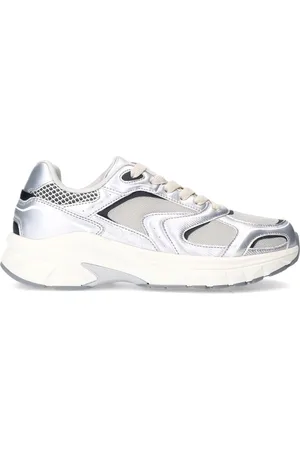 Manfield Dames - Zilveren sneakers met mesh details