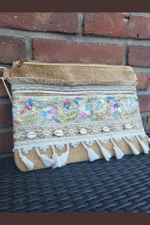 Merkloos Schoudertas - Ibiza Style - Schelpen - Lange Band - Gekleurd - Kwastjes - Boho