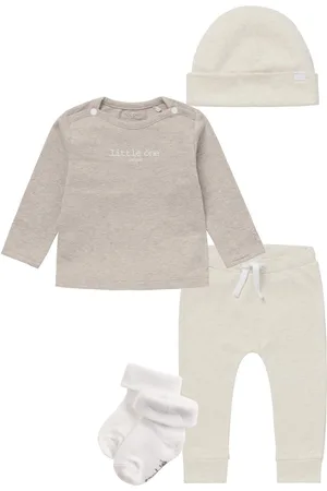 Noppies Kledingset - 4delig - Broek Melissa - Shirt Hester - Muts Babylon - witte sokjes