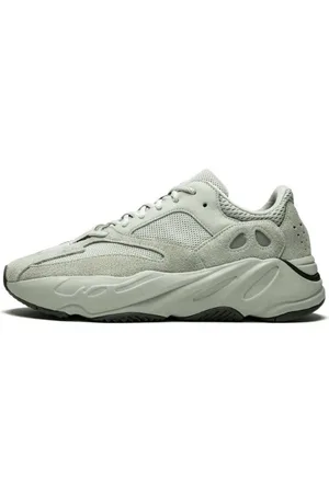 Yeezy Adidas Boost 700 Salt