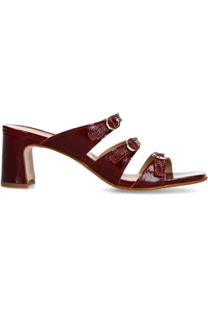 Sacha Dames - Rode leren sandalen met hak en gespen